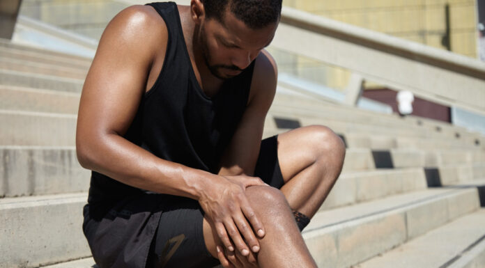 Como tratar bursite no joelho: veja dicas e orientações