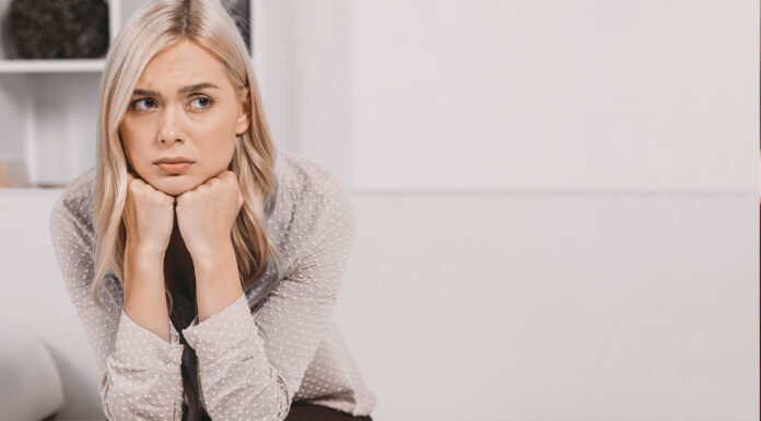 Vaginose bacteriana: causa, sintomas e tratamento